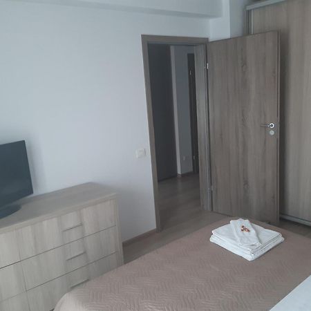 Apartament Marcel - Coresi Mall Brasov Bagian luar foto