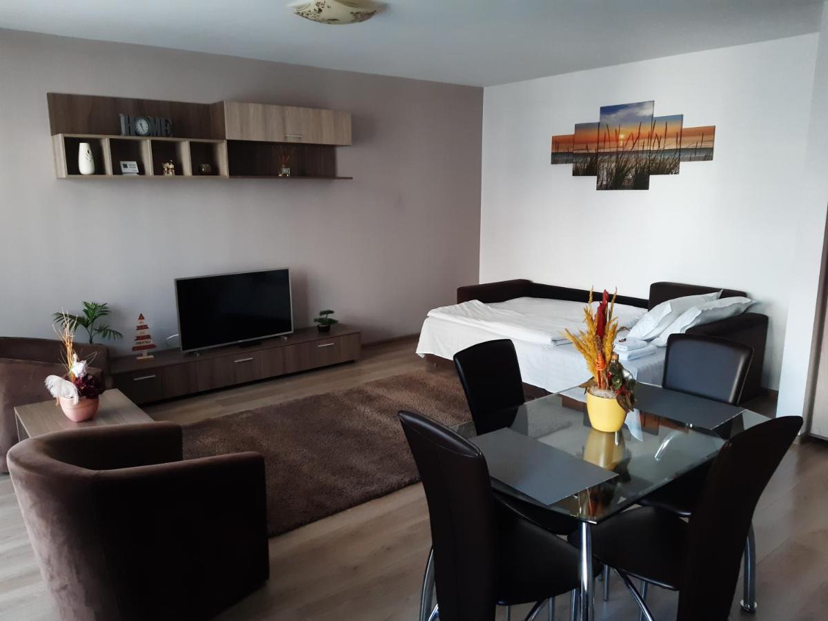 Apartament Marcel - Coresi Mall Brasov Bagian luar foto